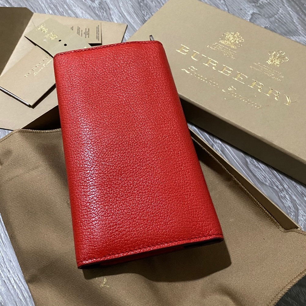 Burberry Red Leather Wallet with Silver Tone D-Ring - Picture 11 of 11